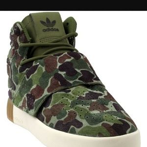 Tubular Invader Strap Sneaker